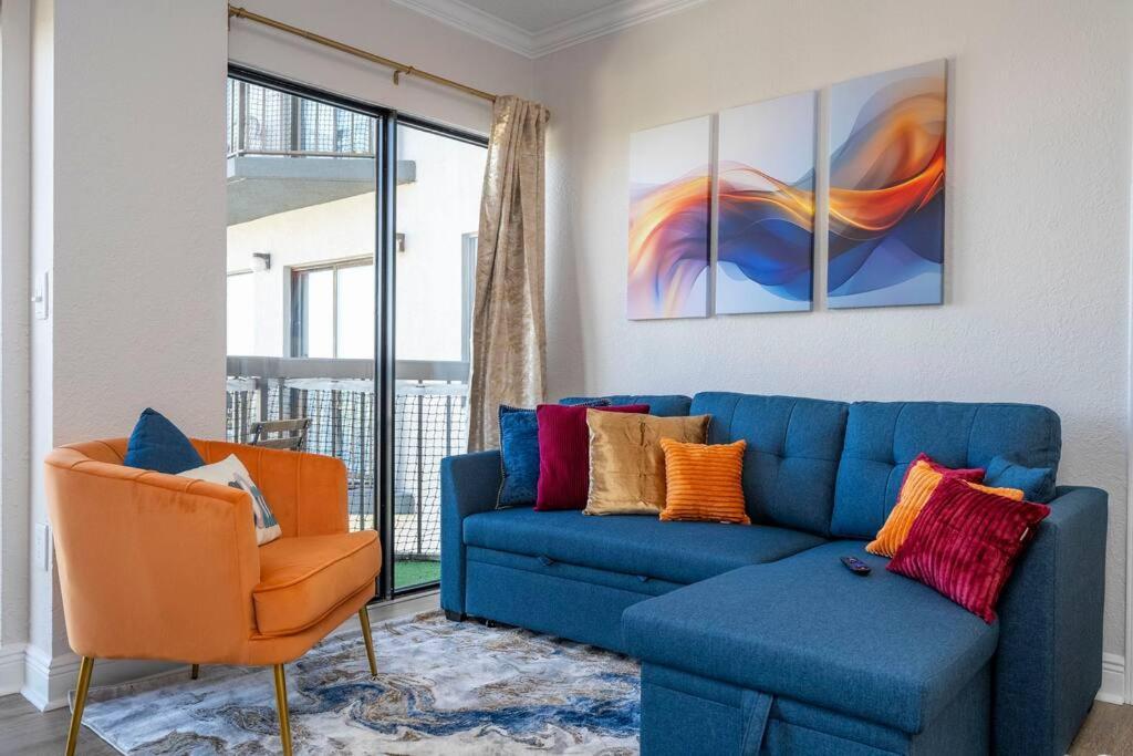 Lakeview 2 Suites 6 Min Universal Studios Orlando Exterior photo