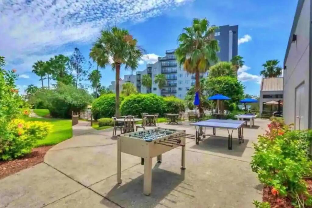Lakeview 2 Suites 6 Min Universal Studios Orlando Exterior photo