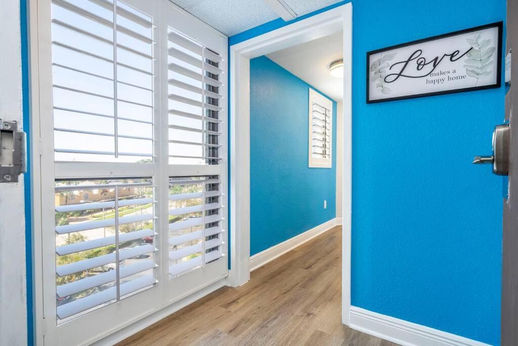 Lakeview 2 Suites 6 Min Universal Studios Orlando Exterior photo