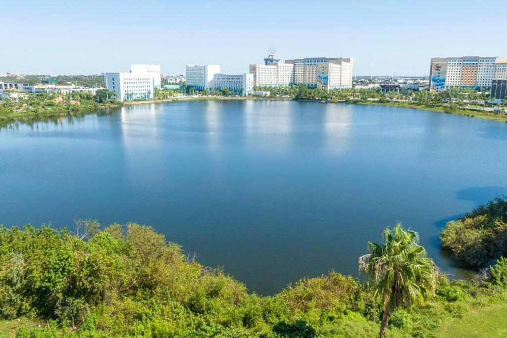 Lakeview 2 Suites 6 Min Universal Studios Orlando Exterior photo